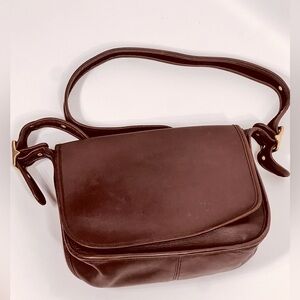 COACH Vintage Mahogany Legacy Patricia Crossbody  Messenger Bag D9Z-9951